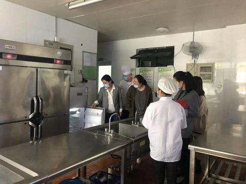 加强膳食管理，对每个幼儿的健康负责——餐饮管理的思考与实践