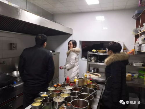 渭滨办餐饮油烟治理整改成效显著，餐饮管理规范化再上新台阶